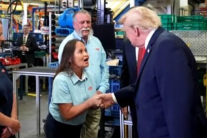Trump begins month-long campaign trail blitz as midterms approach