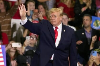 Trump continues midterms push in Alabama as his approval rating nears record low over economy