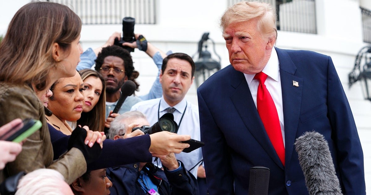 Trump hits campaign trail in Tennessee with midterms voting less than 3 weeks away