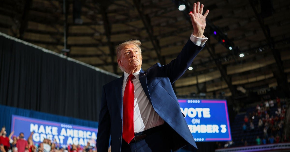 Trump says U.S. won't attack Iran before midterms