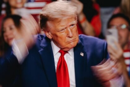 Trump takes back comments about Iran bombing LA, San Diego as he rallies for Paxton