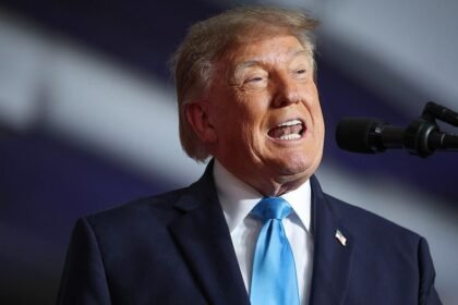 White House defends Trump's comment to let Iran "take out" Los Angeles and San Diego