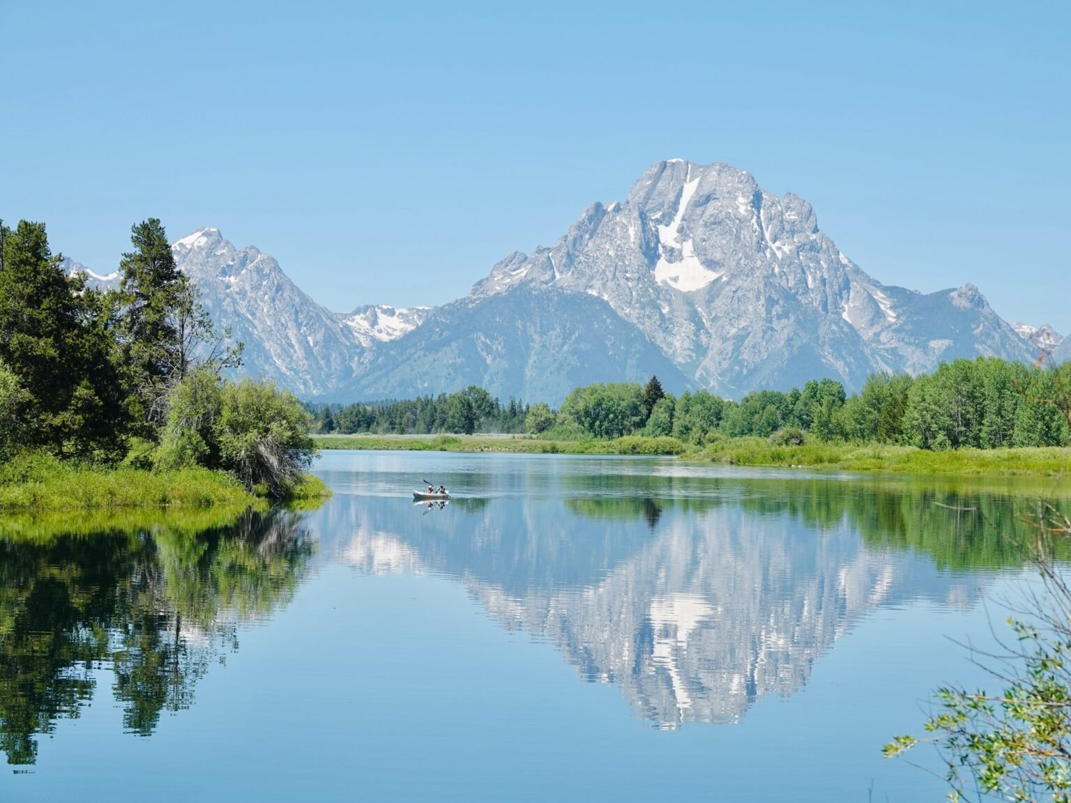 17 Best US Family Vacation Spots to Get Everyone Off Their Phone and Spending Time Together