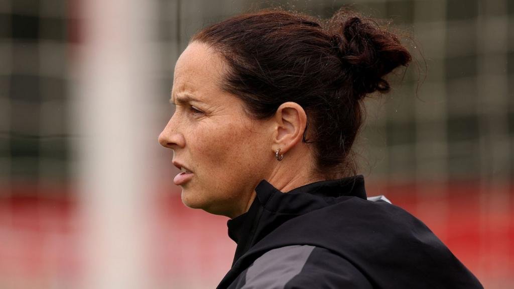 Wales target clean sheet in World Cup play-off first leg