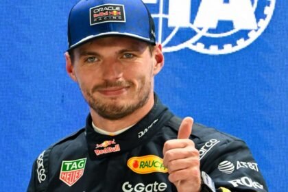 Verstappen on sprint pole after another settings issue