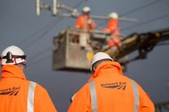 Rail disruption due to overhead line fault