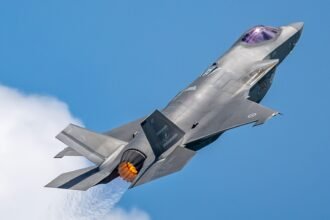 China allegedly intercepted UPS-shipped F-35 parts after employee missed email warning