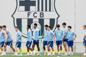 What is FC Barcelona’s Negreira case, and what are the charges?