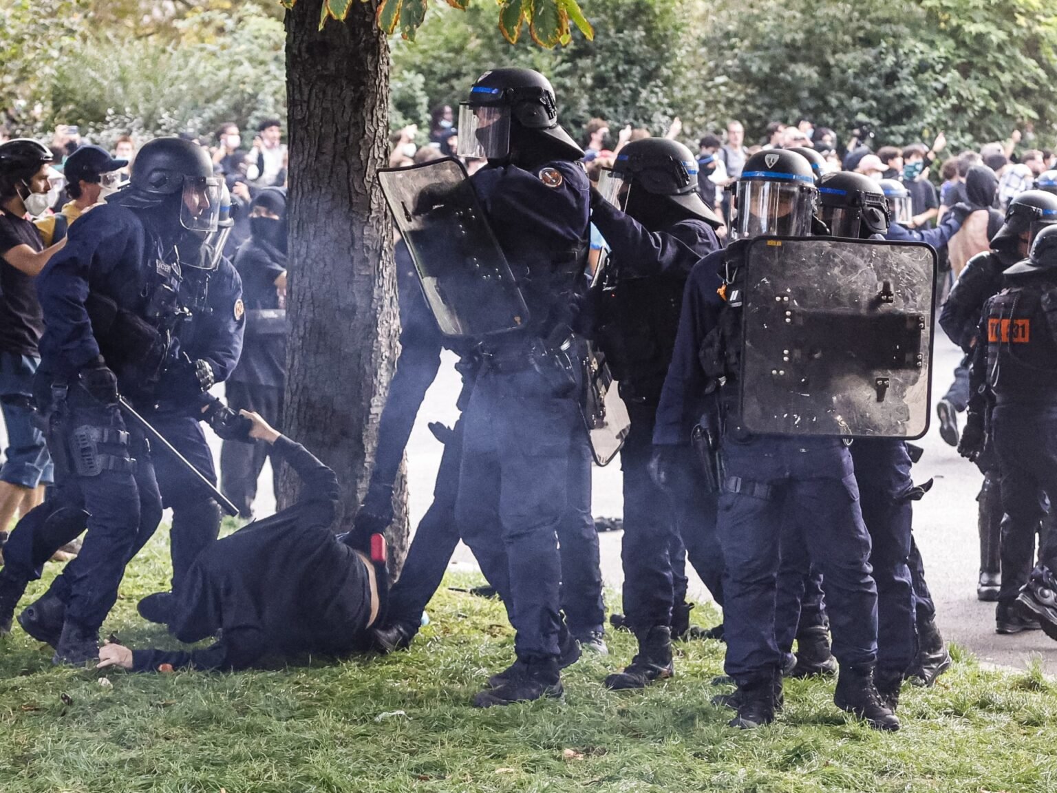 France halts police use of stun grenades at student protests