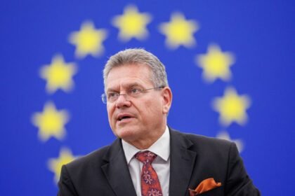 EU-China trade talks begin in Beijing amid escalating pressure