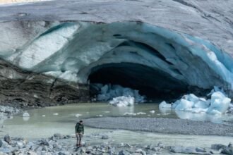 Swiss glaciers suffer 'disastrous' year of ice loss, threatening water supplies