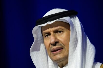 Saudi Arabia says East-West pipeline pumping 5.8 million bpd