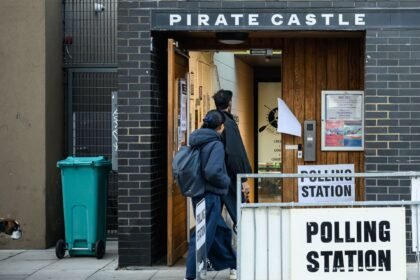 London voters go to polls for Holborn and St Pancras by-election