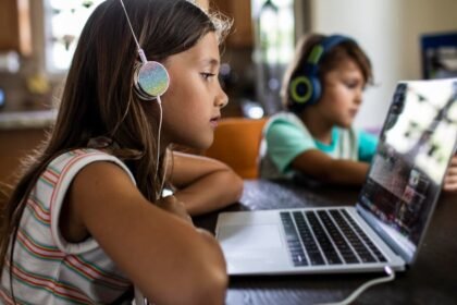 Fears about kids' online safety unite Democrats and Republicans