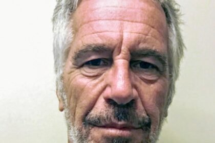 Pathologist to present findings questioning whether Epstein killed himself