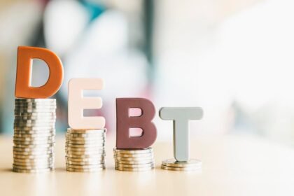 How do you qualify for credit card debt consolidation?