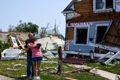 Trump announces tornado aid for Menasha after CBS News report