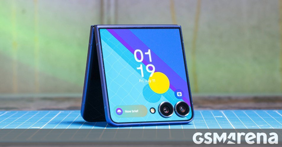 Amazon UK Prime Deals: the Galaxy Z Flip7 is £450 cheaper than the Z Flip8