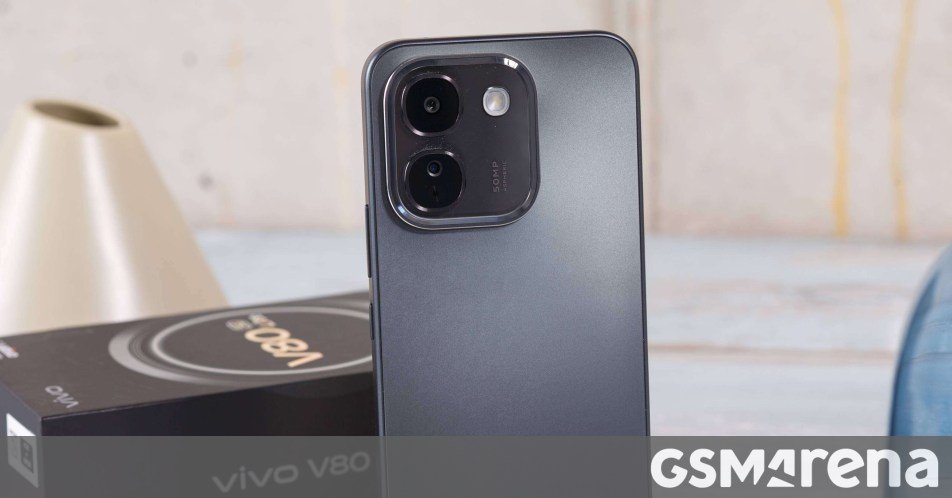 vivo V80 Lite unboxing and hands-on