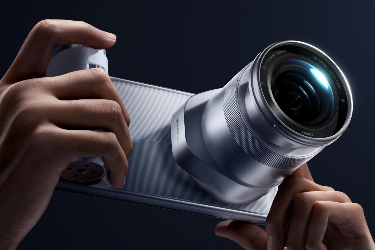 Huawei made a whole camera to attach to its latest phone