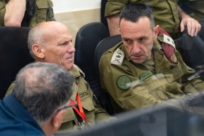 Israeli general: Gaza captives could have been freed a year earlier