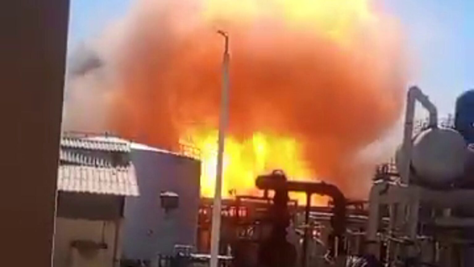 Explosion shutters Venezuela’s second-largest oil refinery