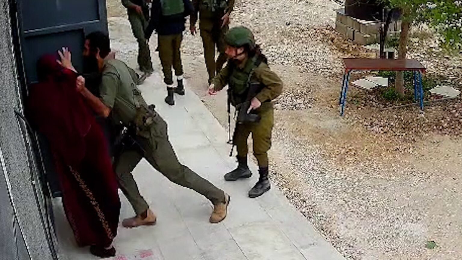 Israeli soldier assaults Palestinian woman in occupied West Bank