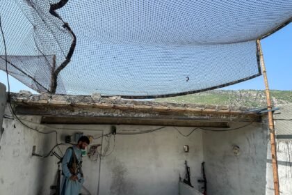 Pakistan installs fishing nets at security outposts to block drone attacks