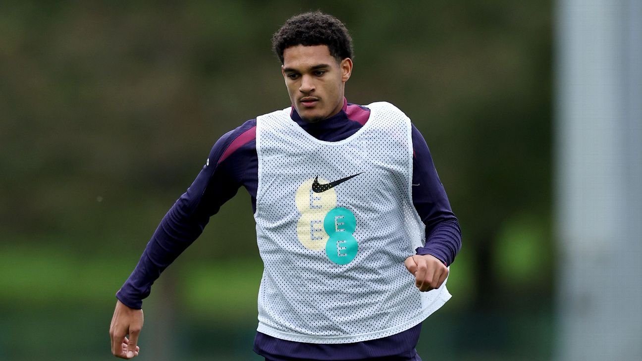 Transfer rumors, news: Real Madrid eye former Liverpool defender next summer