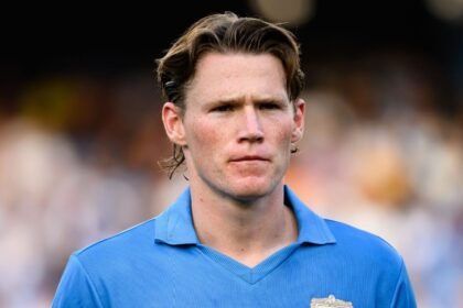 Transfer rumors, news: Real Madrid eye McTominay as Napoli talks stall