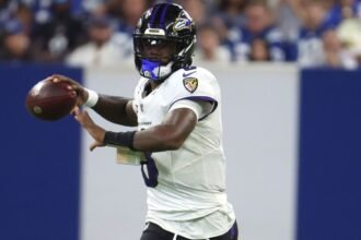 Sources: Ravens QB Jackson has ankle sprain, slim chance to play Week 5