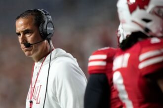Coaching notes: Wisconsin conundrum, rise of Diaz and Dickert, coordinator questions
