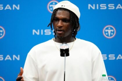 Titans QB Ward on fans' threats to his family: 'People are weird'