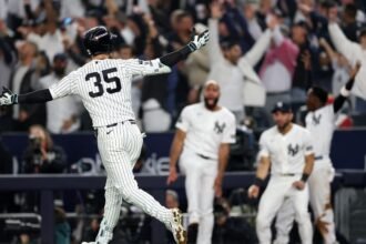 Yankees hammer Red Sox again to cruise into ALDS