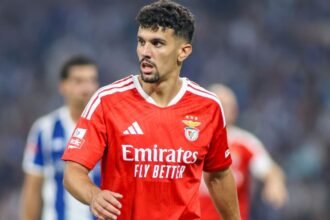 Transfer rumors, news: Man United, Chelsea monitoring Benfica defender