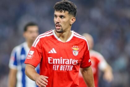 Transfer rumors, news: Man United, Chelsea monitoring Benfica defender