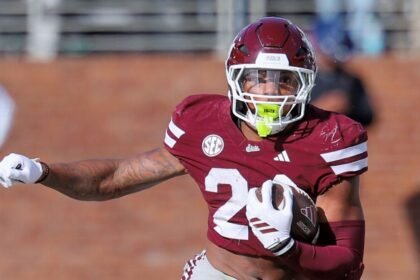 Mississippi State RB Bothwell exits vs. Alabama after one carry