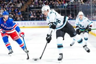 NHL Tonight: Mammoth, Rangers square off in key interconference matchup