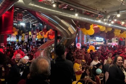 $50,000 tab? Inside Commanders owner Josh Harris' day with fans at London bar