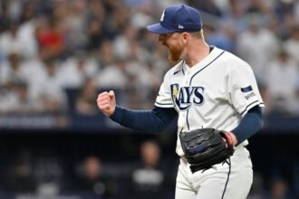 Rasmussen sweeps Yankees' lefties aside in near-perfect Game 1