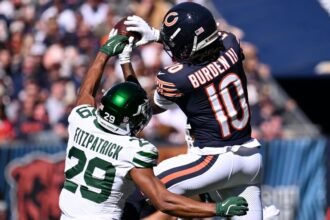 Jets snag 1st interception in 21 games, snapping record drought