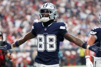 Week 4 winners and losers: CeeDee Lamb dominates Texans; D'Andre Swift struggles