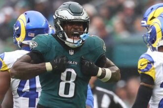 Sources: Eagles RB Bigsby headed to IR with Barkley also hurting
