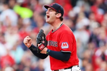 Grand closing, grand opening: Guardians go back to Williams to start Game 5