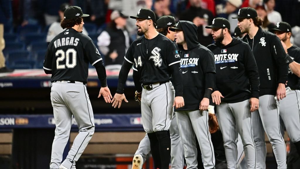 White Sox beat Guardians to move within one win of ALCS