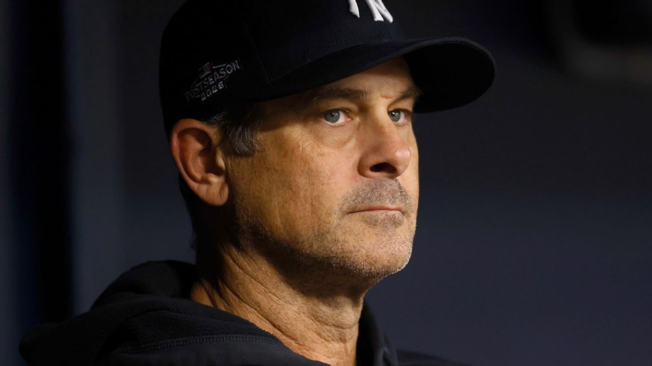Yankees bumble their way through 'really rough night' in Game 2 loss