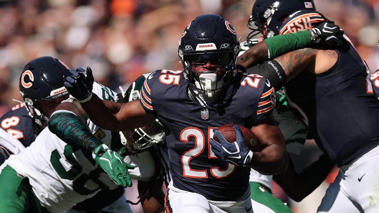 Bears RB Monangai out, QB Williams questionable vs. Packers
