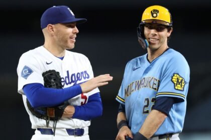 Dodgers-Brewers NLCS showdown is set! Here's how each team can reach the World Series