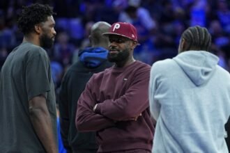 Breen apologizes after LeBron refutes story he called out Embiid