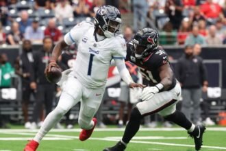 Texans, Titans face off desperately seeking first win after 0-4 starts